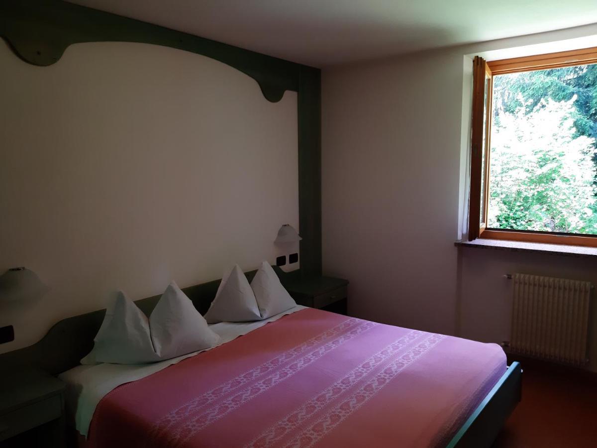 Albergo Scoiattolo Tret Zewnętrze zdjęcie