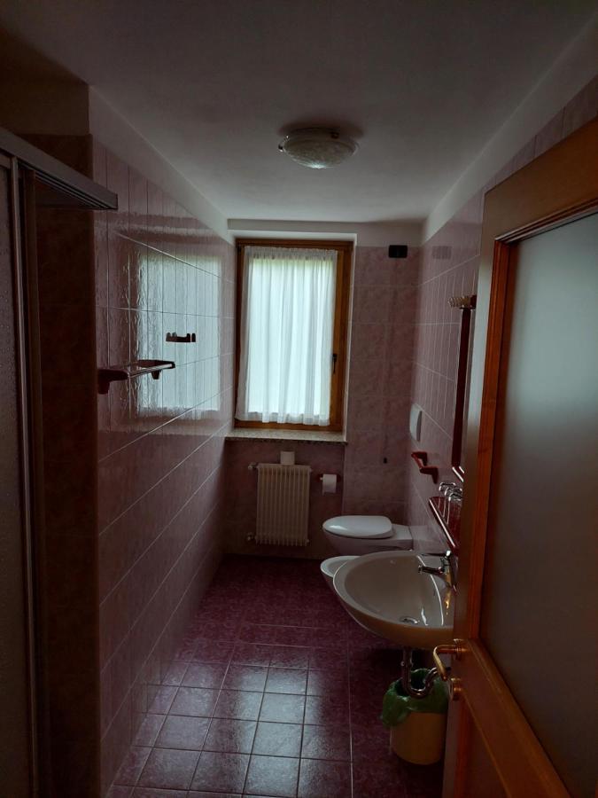 Albergo Scoiattolo Tret Zewnętrze zdjęcie